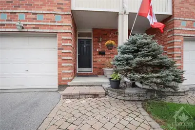 65 Robinson Avenue, Lower Town - Sandy Hill, On K1n 8n8