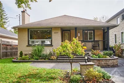 2217 PROSPECT Avenue, Alta Vista and Area, ON K1H 7G2