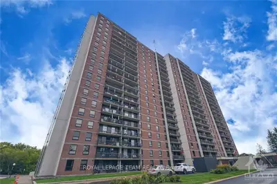 665 BATHGATE Drive 2103, Overbrook - Castleheights and Area, ON K1K 3Y4