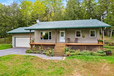 1811 COUNTY ROAD 10 Road, Rideau Lakes, ON K0G 1X0