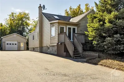 1356 DORCHESTER Avenue, Carlington - Central Park, ON K1Z 8E9