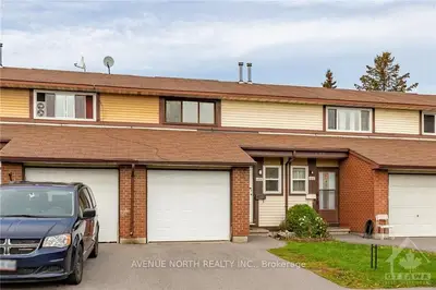 1476 FOXWELL Street, Cyrville - Carson Grove - Pineview, ON K1B 5J4