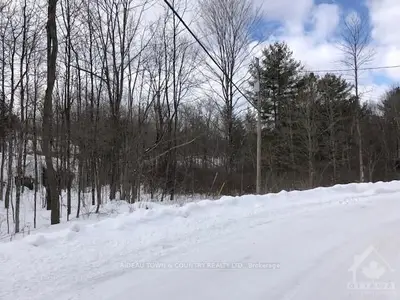 807 RIDEAUWOOD Lane, Leeds and the Thousand Islands, ON K0E 1N0