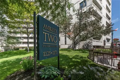 1171 AMBLESIDE Drive 2306, Woodroffe, ON K2B 8E1