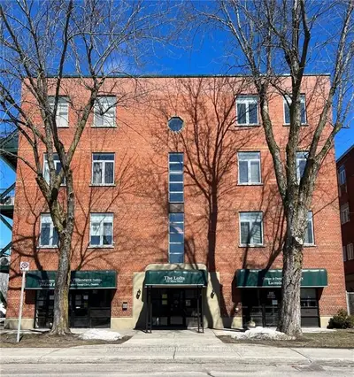 225 Main Street W 304, Hawkesbury, ON K6A 3R7