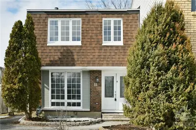 2300 OGILVIE Road E 55, Beacon Hill North - South and Area, ON K1J 7X8