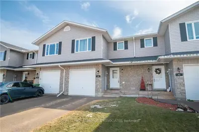 39 WINSTON Avenue, Petawawa, ON K8H 0C1