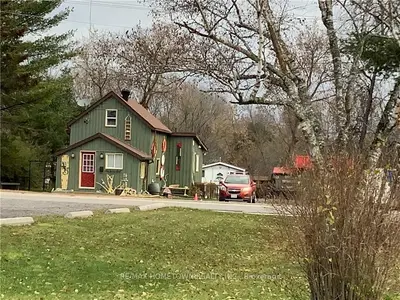 83 COUNTY RD 5 Road, Front of Yonge, ON K0E 1R0