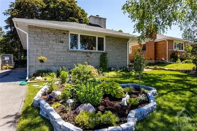 829 IROQUOIS Road, McKellar Heights - Glabar Park and Area, ON K2A 3N3