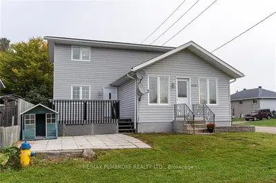 535 JULIEN Street W, Pembroke, ON K8A 3R1
