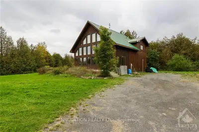 2070 MUNSTER Road, Stittsville - Munster - Richmond, ON K0A 1B0
