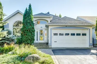 574 BATHURST Avenue, Alta Vista and Area, ON K1G 0X8