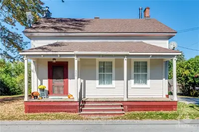 305 BROCK Street W, Merrickville-Wolford, ON K0G 1N0