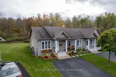 1831 SUZIE Crescent, Hawkesbury, ON K6A 3P7