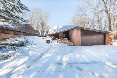 2964 STONERIDGE Road N, Constance Bay - Dunrobin - Kilmaurs - Woodlawn, ON K0A 1T0