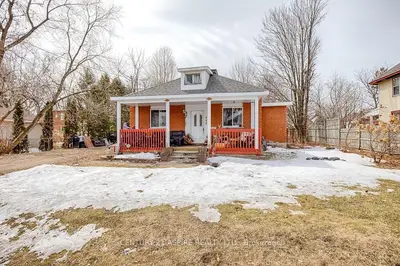 668 Gordon Street, Pembroke, ON K8A 6J8