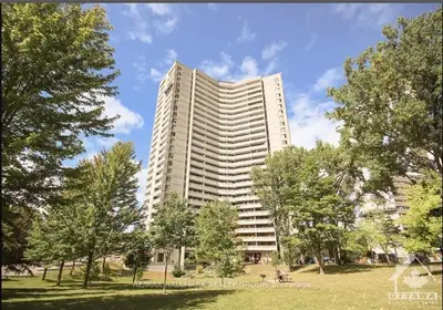 1081 AMBLESIDE Drive 2311, Woodroffe, ON K2B 8C8
