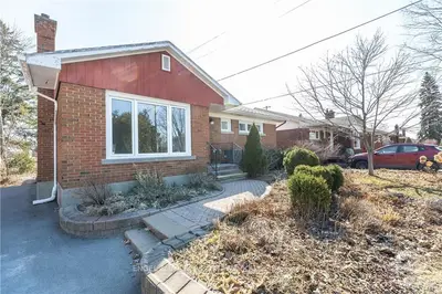 1279 ALBANY Drive, Belair Park - Copeland Park and Area, ON K2C 2L7
