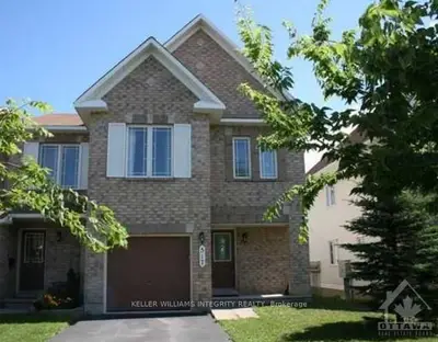 517 Woodchase Street, Kanata, ON K2W 1J2