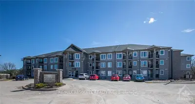 398 VAN BUREN Street 211, North Grenville, ON K0G 1J0