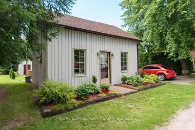 218 WELLINGTON Street W, Merrickville-Wolford, ON K0G 1N0
