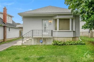 243 SHAKESPEARE Street, Vanier and Kingsview Park, ON K1L 5M8