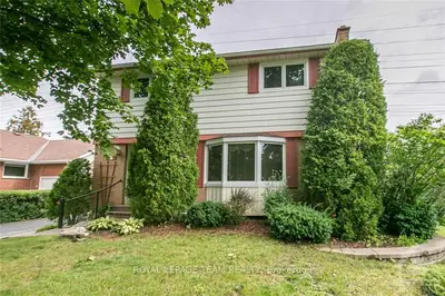 1317 WOODSIDE Drive, Belair Park - Copeland Park and Area, ON K2C 2H1