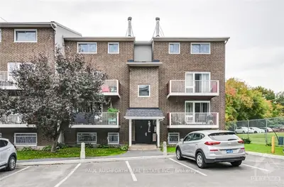 1589 ST BERNARD Street 307, Blossom Park - Airport and Area, ON K1T 3H5