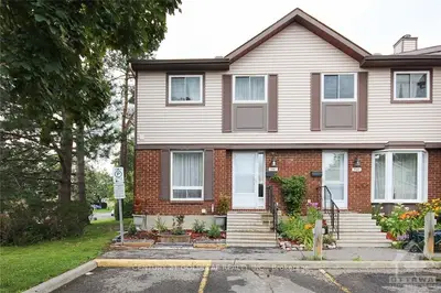 1947 GREENVALE Lane, Orleans - Convent Glen and Area, ON K1C 6E2