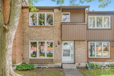 2111 MONTREAL Road 25, Beacon Hill North - South and Area, ON K1J 8M8