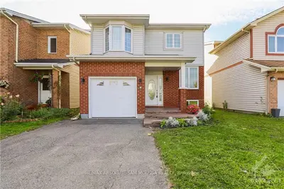 3 BURLINGTON Crescent, Hunt Club - South Keys and Area, ON K1T 3L1