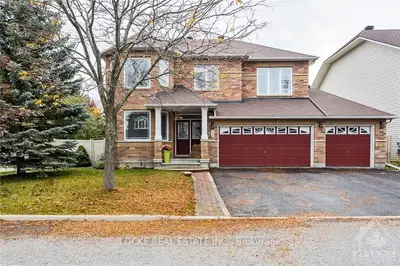 26 DUMOULIN Way, Orleans - Cumberland and Area, ON K4A 4Z3