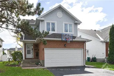 441 OAKLAWN Crescent, Orleans - Cumberland and Area, ON K4A 3J2