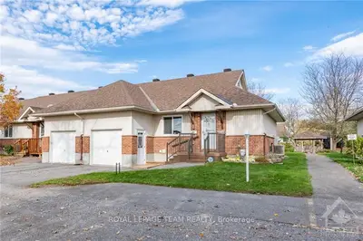 316 CHESTNUT GREEN, Stittsville - Munster - Richmond, ON K0A 2Z0