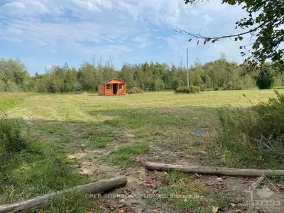 12097 LAND O' NOD Road, Merrickville-Wolford, ON K0G 1R0