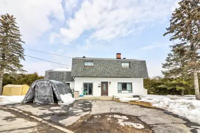 361 DOLLARD Street, Hawkesbury, ON K6A 1J8