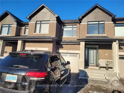 220 ZINNIA Way, Blossom Park - Airport and Area, ON K4M 0K8