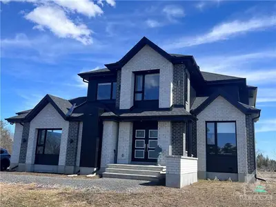 1057 JULIA Court, Constance Bay - Dunrobin - Kilmaurs - Woodlawn, ON K0A 1T0