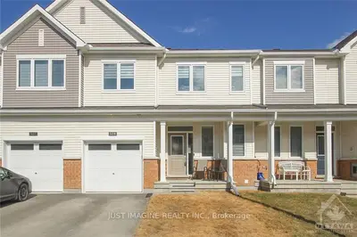 509 LOURY Row, Orleans - Convent Glen and Area, ON K1W 0M5