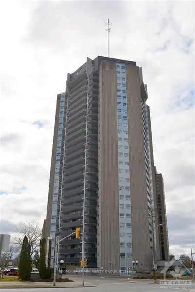 1380 Prince Of Wales Drive 802, Mooneys Bay - Carleton Heights and Area, ON K2C 3N5