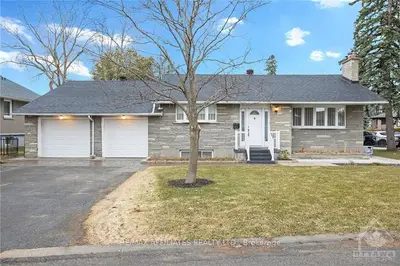 86 CROWNHILL Street, Beacon Hill North - South and Area, ON K1J 6W8