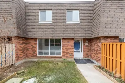 122 ROYALTON, Hunt Club - Windsor Park Village and Area, ON K1V 9S3