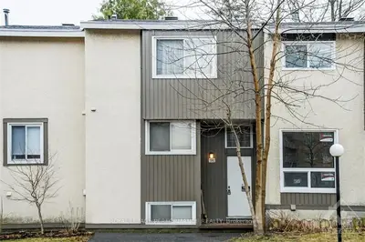 1392 LASSITER Terrace, Beacon Hill North - South and Area, ON K1J 8N2