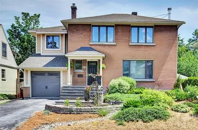 495 MANSFIELD Avenue, Carlingwood - Westboro and Area, ON K2A 2S8