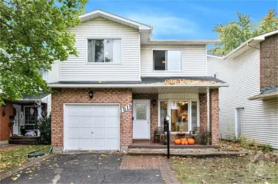 1919 BELCOURT Boulevard, Orleans - Convent Glen and Area, ON K1C 4N3