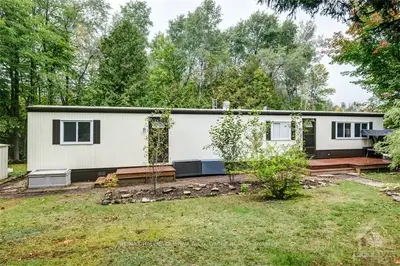 111 SUNSETVIEW Road, Drummond/North Elmsley, ON K7C 3H8