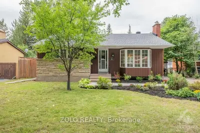 1124 ADIRONDACK Drive, Parkway Park - Queensway Terrace S and Area, ON K2C 2V1