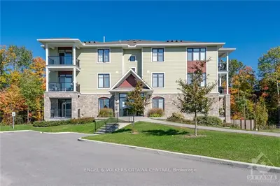 700 RUE DU RIVAGE Street 101, Clarence-Rockland, ON K4K 0K4