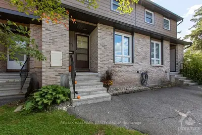 1777 TRAPPIST Lane, Orleans - Convent Glen and Area, ON K1C 1X7
