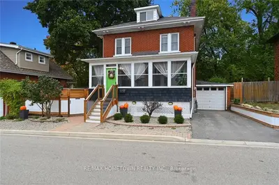 214 James Street E, Brockville, ON K6V 1L8